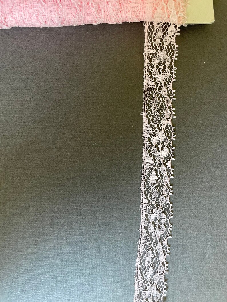 Lt Pink Picot Lace Trim image 1