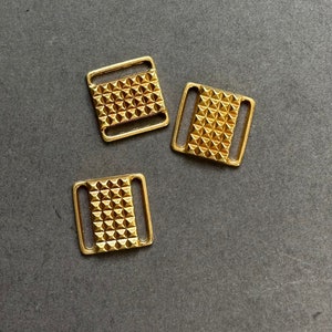 3pc Gold Pyramid Slide