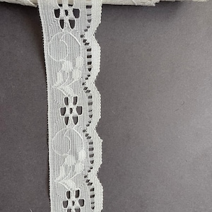 Ivory Floral Lace Trim