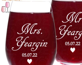 Mr and Mrs Personalized Wine Glasses Crystal or Fine Rimmed Stemmed or Stemless