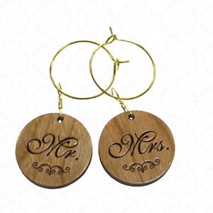 Love Birds in a Tree Champagne Flutes with Initials Carved in Tree Trunk Personalized image 6