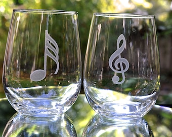 Engraved Music Note Wine Glasses: Personalized Set of 2