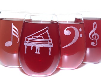Engraved Piano and Music Notes Wine Glass Set