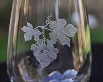 Ivy and Grapes Wine Glass Stemless with 2nd Side Engraving Offered