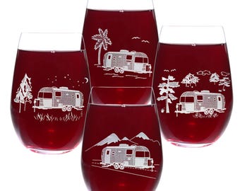 Camper Wine Glasses - Set of 4 - Optional Personalization
