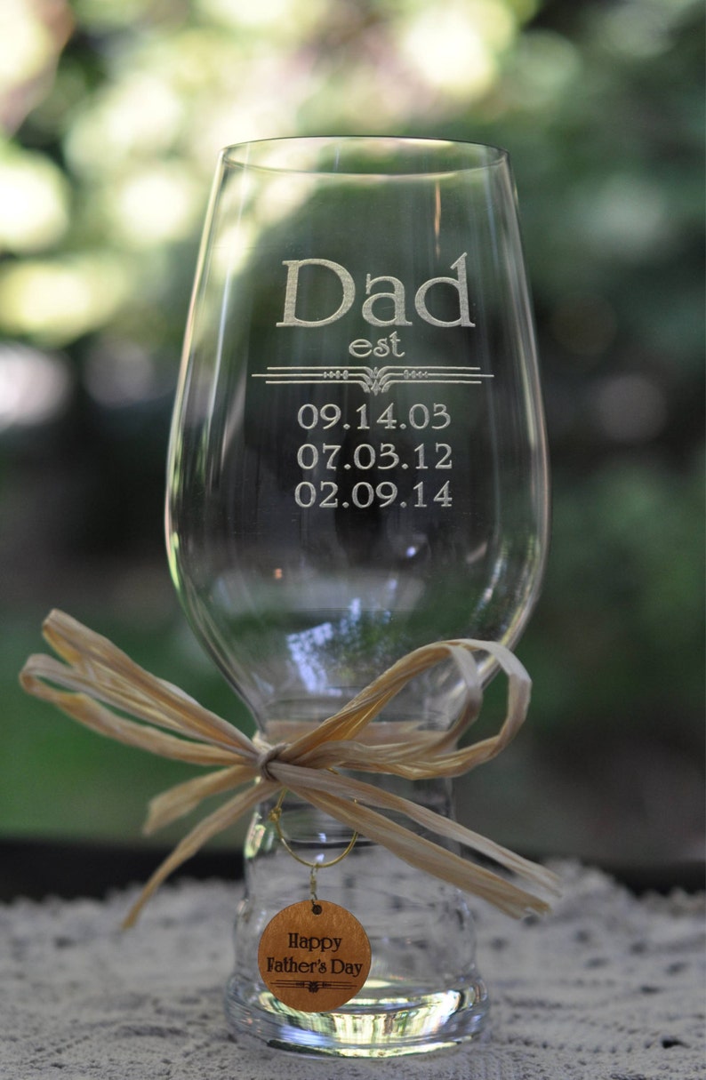 Dad IPA Crystal Beer Glass Personalized with Wooden Glass Charm Daddy Fathers Day Gift image 2