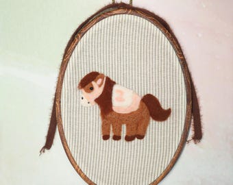 Needle Felted Derby Horse Nursery Wall Art, Handmade Felt Pony Embroidery Hoop Decor