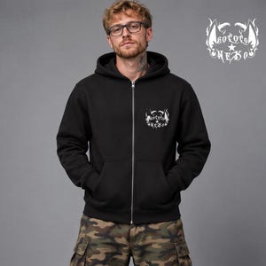 Sudadera con capucha peluda de perro calavera, sudadera con estampado canino, ropa urbana de cachorro calavera, sudadera con capucha de lobo, arte peludo original imagen 6