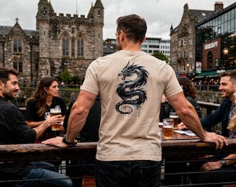 Camiseta com estampa de dragão em aquarela: Arte fantástica, camiseta com criatura mítica