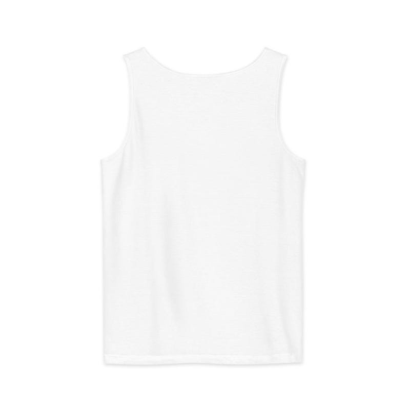 K&ouml;nnte beinhalten: Ein schlichtes wei&szlig;es Tanktop mit Rundhalsausschnitt und &auml;rmellosem Design. Das Kleidungsst&uuml;ck besteht aus einem weichen, wahrscheinlich atmungsaktiven Stoff, der f&uuml;r warmes Wetter oder zum &Uuml;berziehen geeignet ist. Das Tanktop ist ein einfaches, vielseitiges Kleidungsst&uuml;ck.