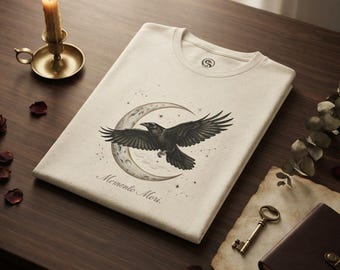 Camiseta Raven Moon para mujer, estilo Memento Mori, con estampado gótico celestial de cuervo, ajustada, estilo Dark Academia, vintage, botánica, con diseño de pájaro.