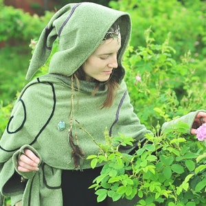 Spring Love Elven Shawl Robe – Fairy Goddess Cloak with Brooch – Boho Festival Cape – Forest Ritual Clothing – Handmade by EnchantedTree