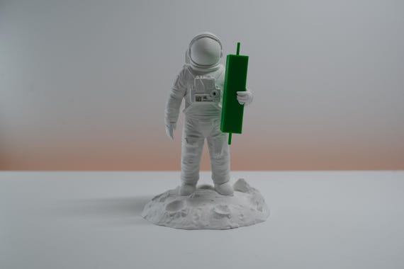 Crypto Astronaut Statue