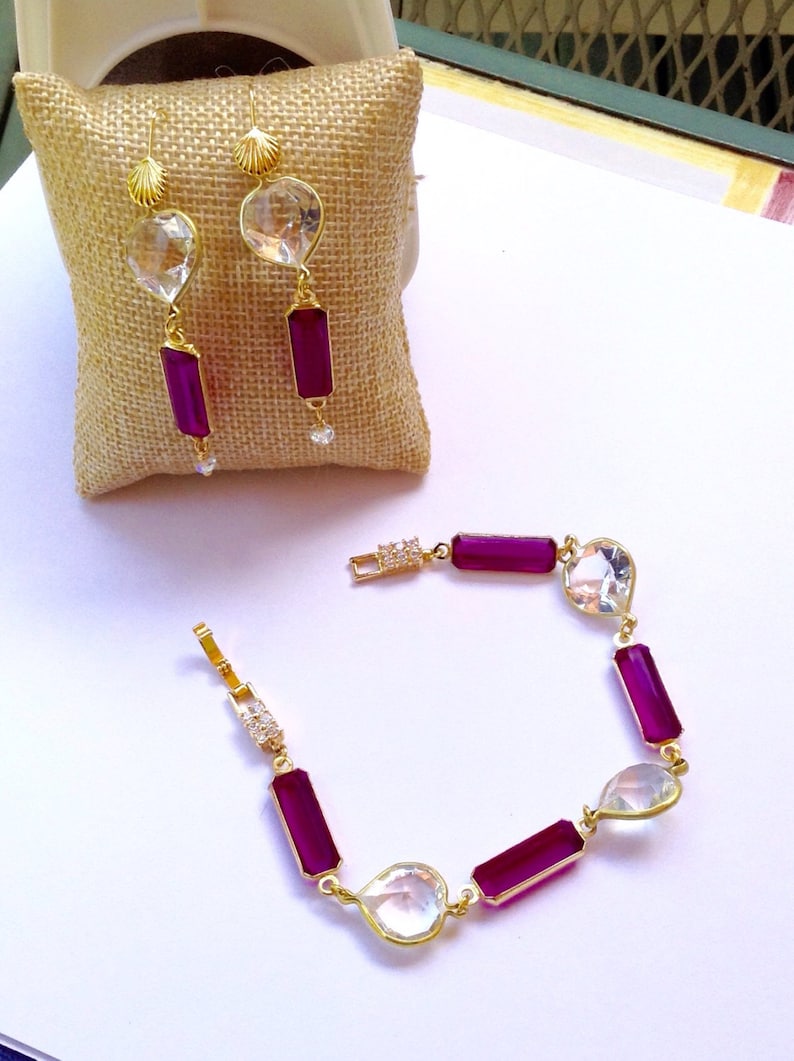 Fushia and clear heart matching Bracelet and Earring set