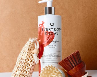 Champú para mascotas Deep Clean – Fórmula concentrada profesional con aloe vera, vitaminas E y B5, pH neutro, fabricado en España - Cosmética canina