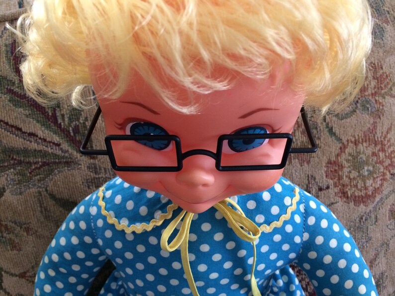 talking doll with pull string