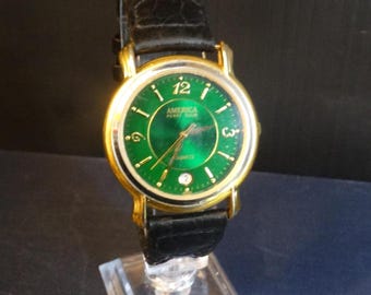 Vintage Perry Ellis America Men's Watch - Gold Tone, Green Face