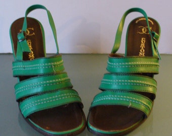 CustomCraft Heeled Green Strappy Sandals Size 6.5M US