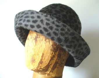 Leopard Print Brimmed Hat
