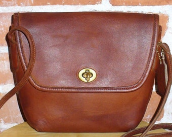 Vintage Coach British Tan Quincey Bag