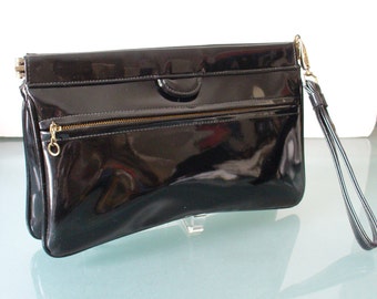 Vintage  Black Patent Leather Gate Mouth Clutch Bag