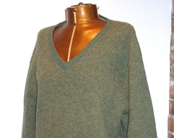 Vintage Polo Ralph Lauren Men's V Neck Sweater Size XL