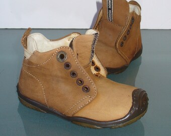 Vintage Primigi Made in Italy Child's Boots Size 22