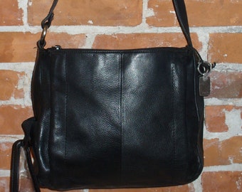 Vintage Rolfs Black Travel Bag