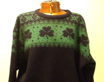 Blarney Castle Made in Ireland Shamrock Sweater Size L