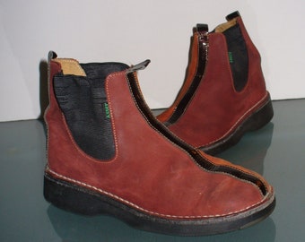 Vintage Aster Nu Buck Made In France  Chelsea Boots Size 36
