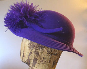 Vintage Mr. John Classic Purple Brimmed Ladies Hat