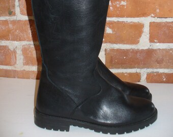 Canada North Waterproof Equestrian Style Black Boots Size 6M US