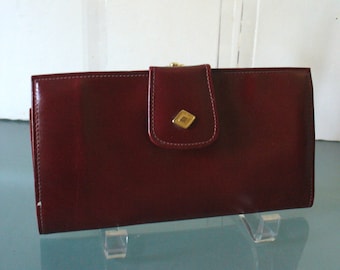 Vintage Made in Canada Claret Red Leather Wallet