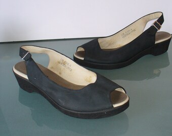 Andre Assous Back Nubuck Leather Slingbacks Size 11 US