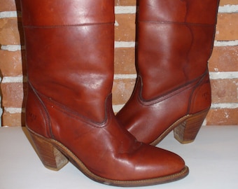 Vintage Frye Heeled Short Campus  Boot Size 8.5 B