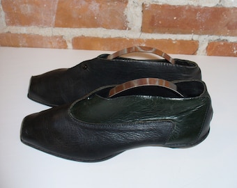 Vintage CYDWOQ Hand Made Shoes Size 35