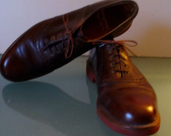 Vintage Walk-Over  Saddle Oxfords Size 12