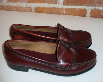 Vintage Bass Classic Oxblood Penny Loafers Size 5.5B