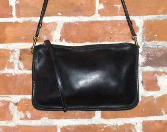 Vintage Coach Black Wristlet/ Crossbody Shoulder Bag