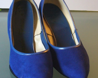 mens blue pumps