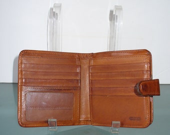 coach zipper wallet women's