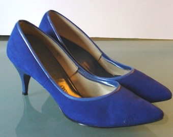 Vintage Gerrado Ferrara Royal Blue Suede Pumps