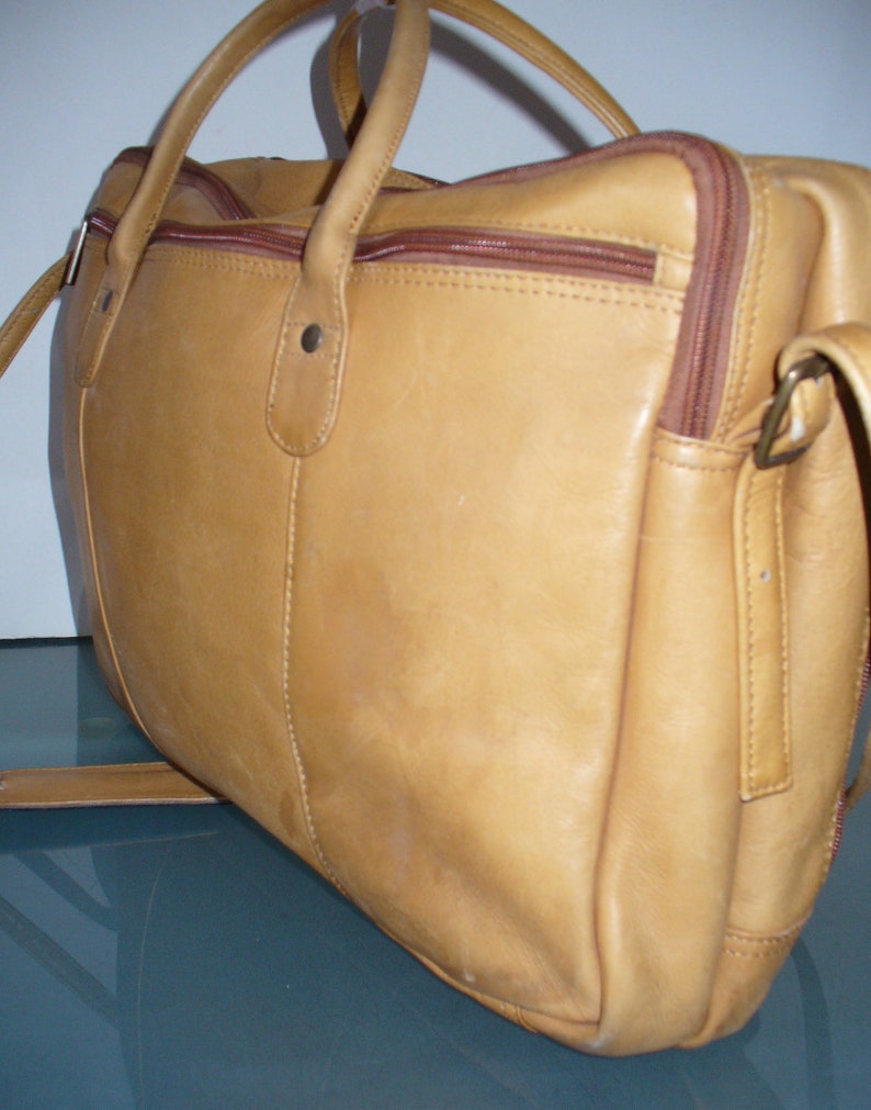 Made in Colombia Leather Cross Body Messenger Bag