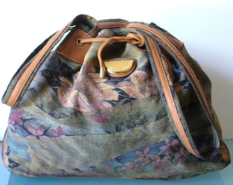 Vintage Perry Ellis X Large Water Lily  Tapestry Shoulder Bag