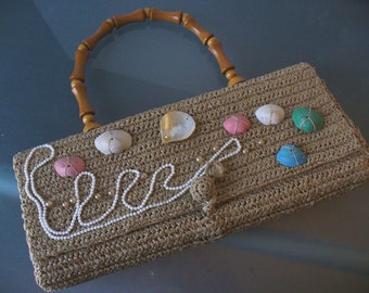 Vintage Raffia Made In Japan Purse with Shell Trim