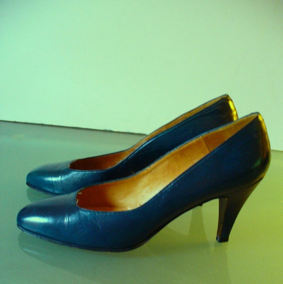 Vintage Pappagallo Teal Blue Leather Pumps Made i… - image 3