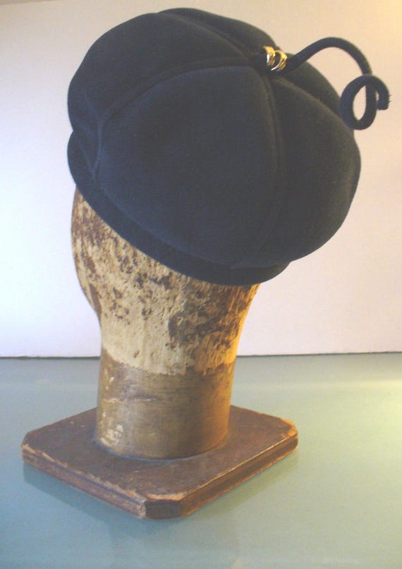 Vintage Marche Beanie Style Ladies Hat - image 3