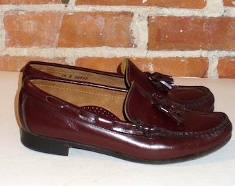 Vintage Sebago Classic Tassel Oxblood Loafers Size 6.5B