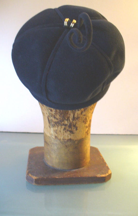 Vintage Marche Beanie Style Ladies Hat - image 4