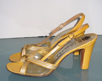 Vintage Rayne Clear Plastic & Leather Slingback Pinup Shoes Size 8US